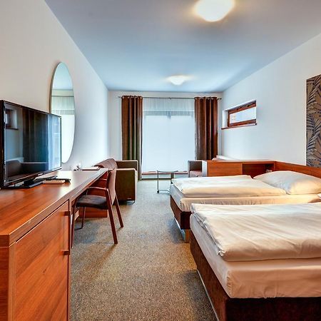 Hotel Iberia Opava Buitenkant foto